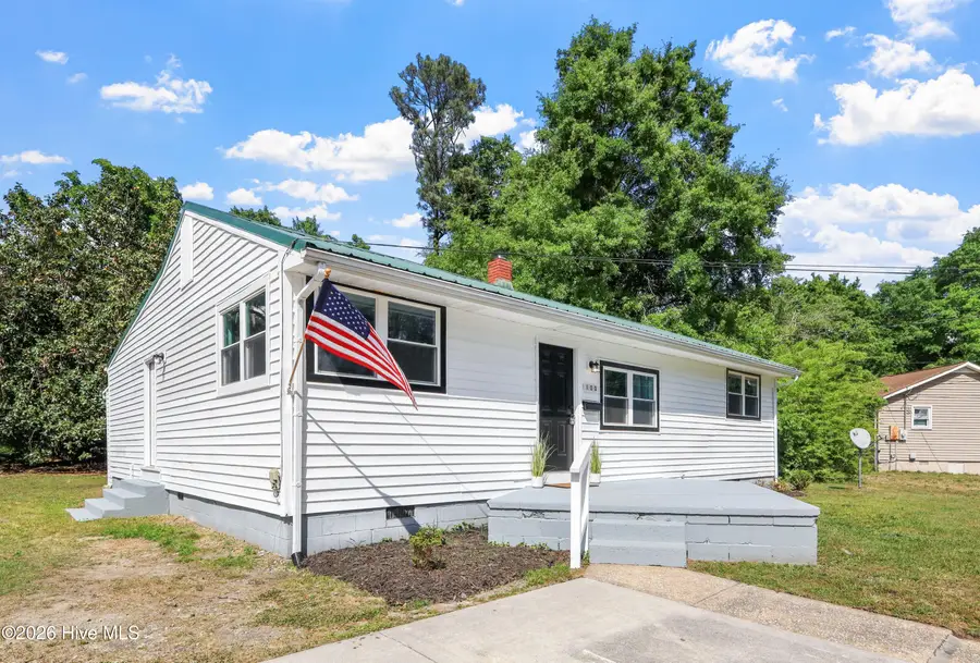 100 Banks Street, Jacksonville, NC 28540 - #3