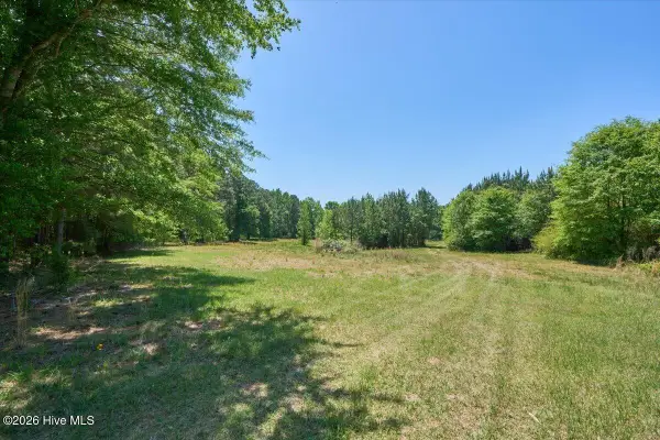 510 Carys Lane, West End, NC 27376