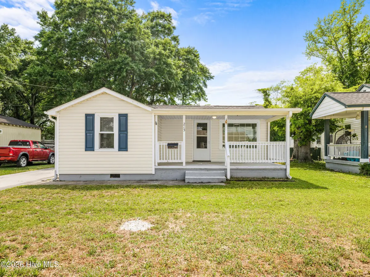 215 Richlands Avenue, Jacksonville, NC 28540 - #1