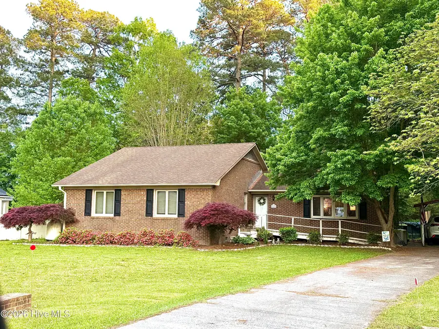 314 Sumner Avenue, Roseboro, NC 28382 - #2