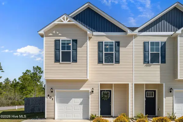 401 Vandemere Court, Holly Ridge, NC 28445