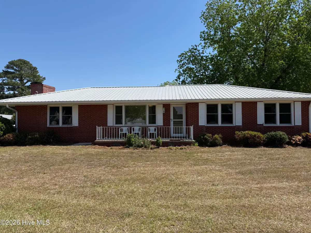 197 Old 87 Road, Elizabethtown, NC 28337 - #1