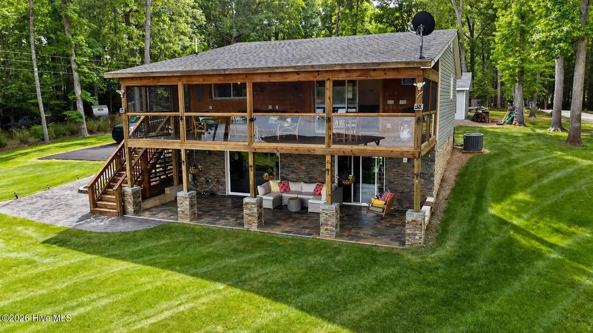 118 Paradise Point, Macon, NC 27551 - #1