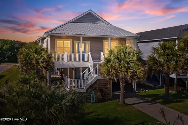 3702 E Dolphin Drive, Oak Island, NC 28465