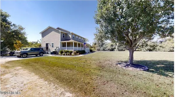 1029 Five Mile Road, Richlands, NC 28574
