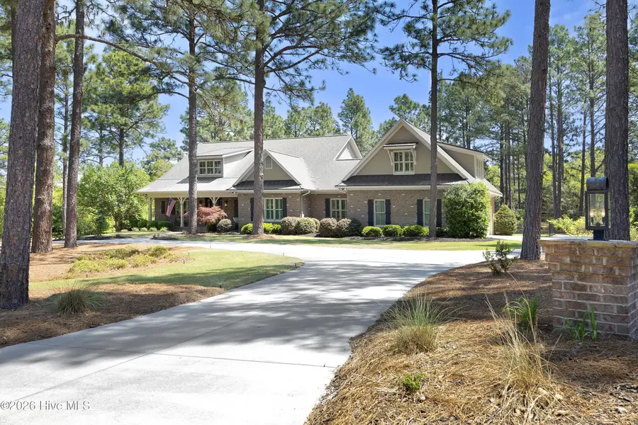 35 Quaker Ridge Road, Pinehurst, NC 28374 - #2