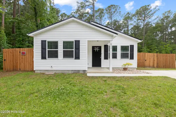 629 Walnut Drive, Jacksonville, NC 28540