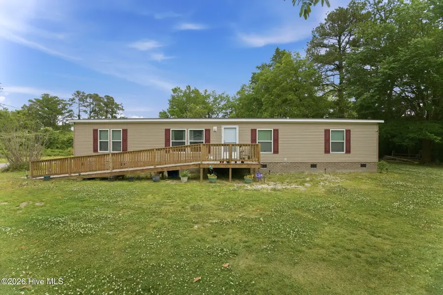 103 Vance Street, Bayboro, NC 28515 - #2