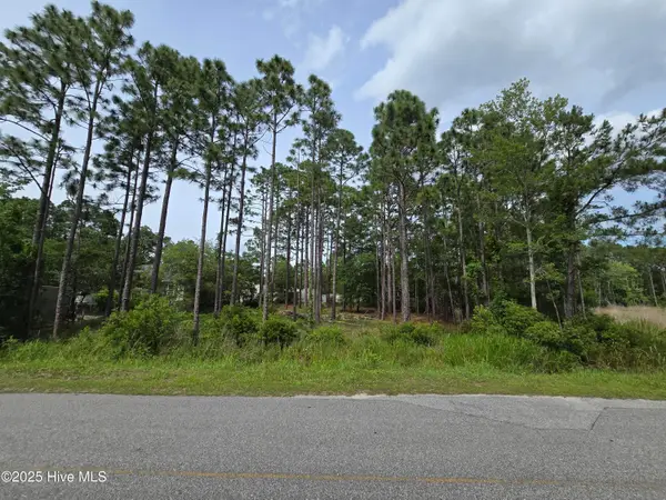 186 Cherry Road, Southport, NC 28461