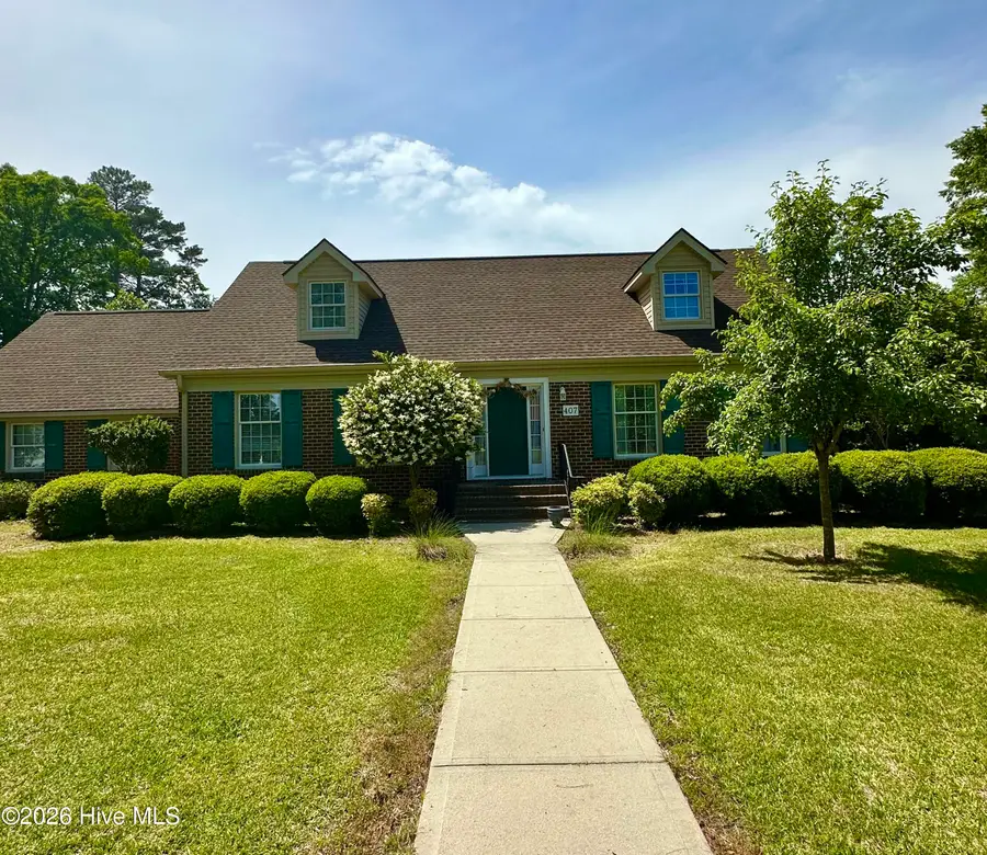 407 4th Street, Bladenboro, NC 28320 - #3