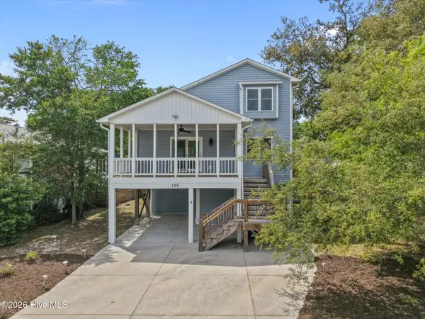 105 SW 11th Street, Oak Island, NC 28465