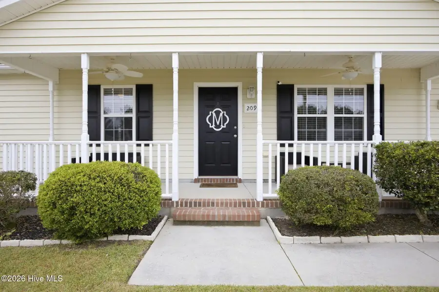 209 Snowden Court, Richlands, NC 28574 - #3