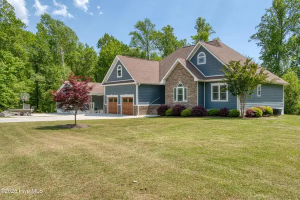 182 Branch Court, Swansboro, NC 28584