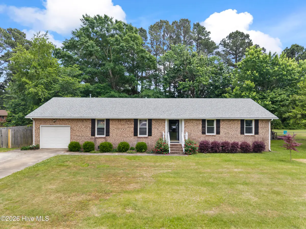 606 Forest Hill Circle, Elizabeth City, NC 27909 - #1
