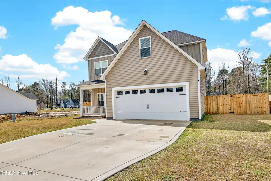 205 W Theriault Court, Jacksonville, NC 28540 - #3
