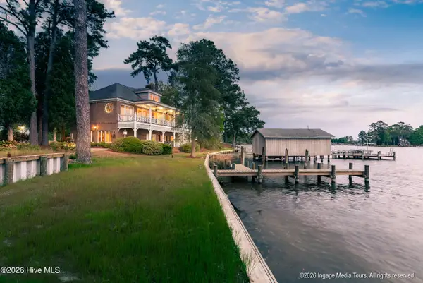 423 Handy's Point Lane, Bath, NC 27808