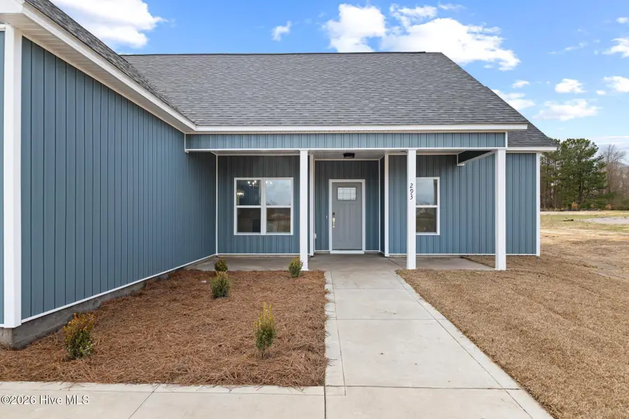 402 Wade Drive, Richlands, NC 28574 - #3