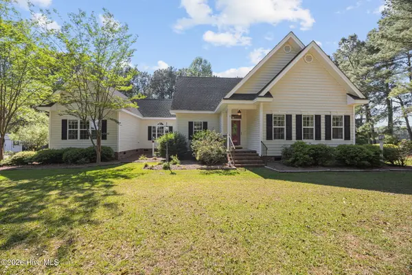 332 Batchelor Bay Road, Wallace, NC 28466