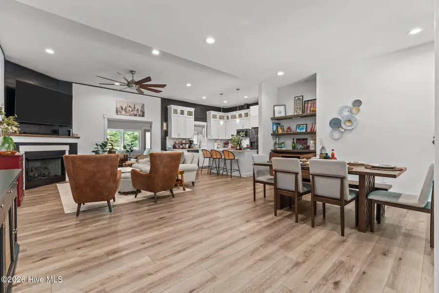 1659 E Indiana Avenue, Southern Pines, NC 28387 - #3