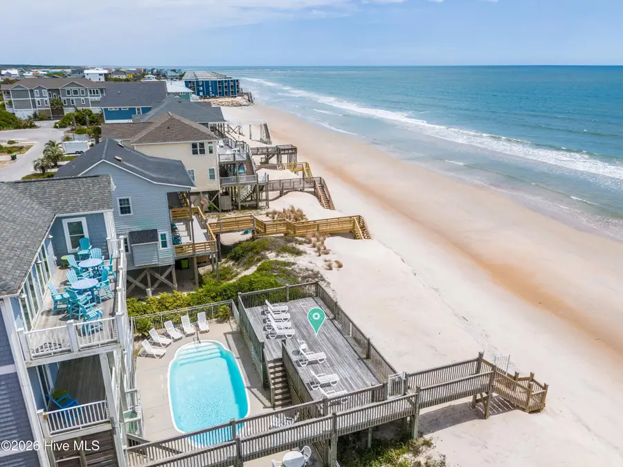 37 Porpoise Place, North Topsail Beach, NC 28460 - #3