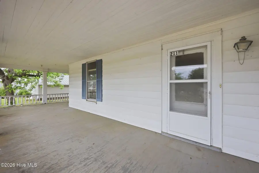 211 Pollock Street, Pollocksville, NC 28573 - #3