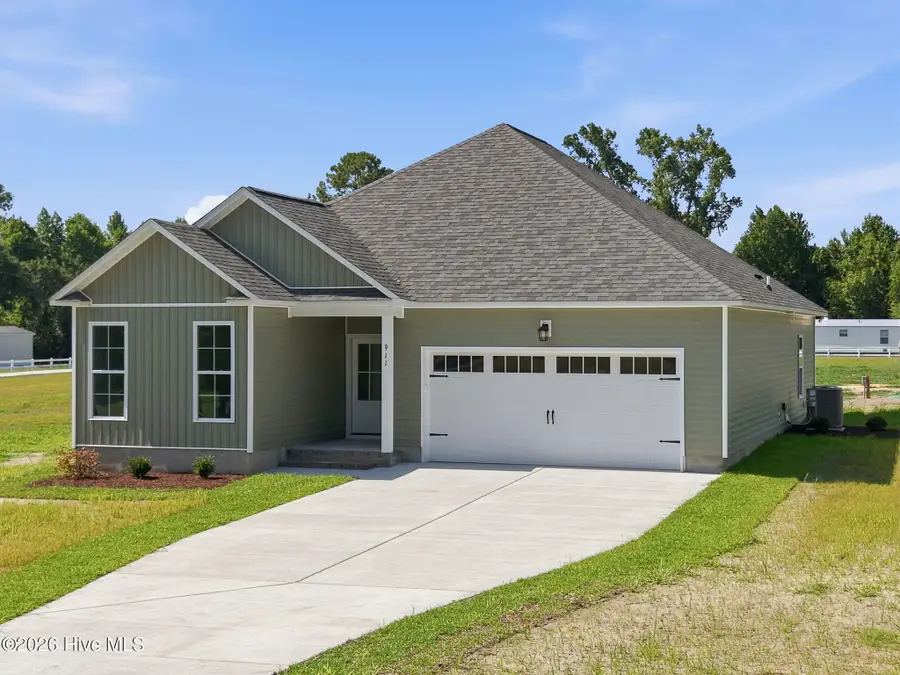 911 Albrittons Road, Kinston, NC 28504 - #2