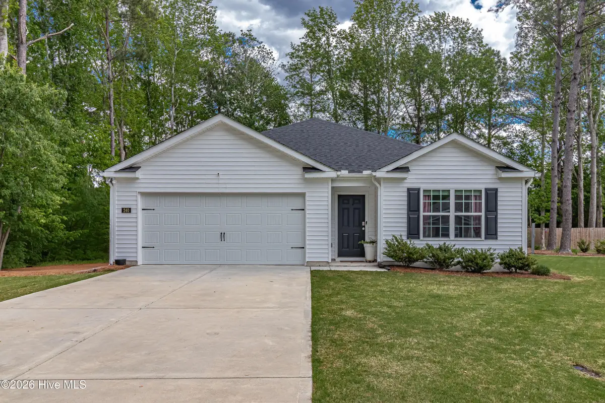 240 Victoria Drive, Washington, NC 27889 - #1
