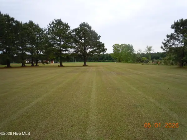 156 Colonial Drive, Tabor City, NC 28463