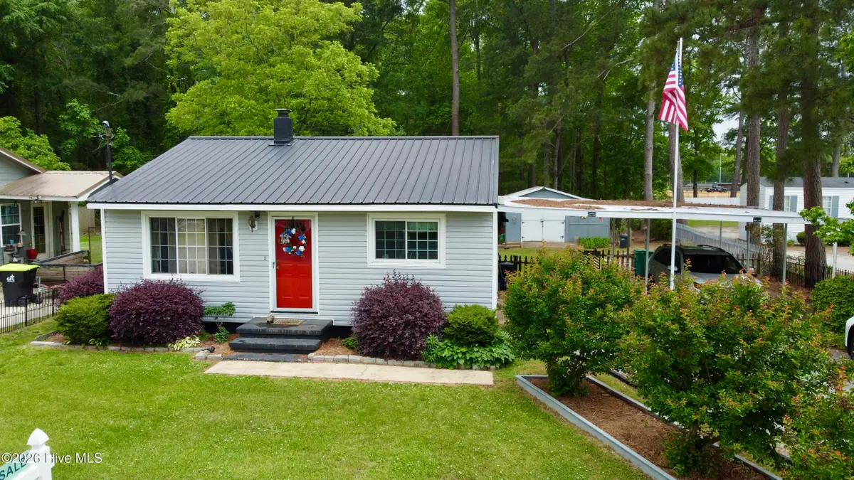 407 E Fremont Street, Kenly, NC 27542 - #1