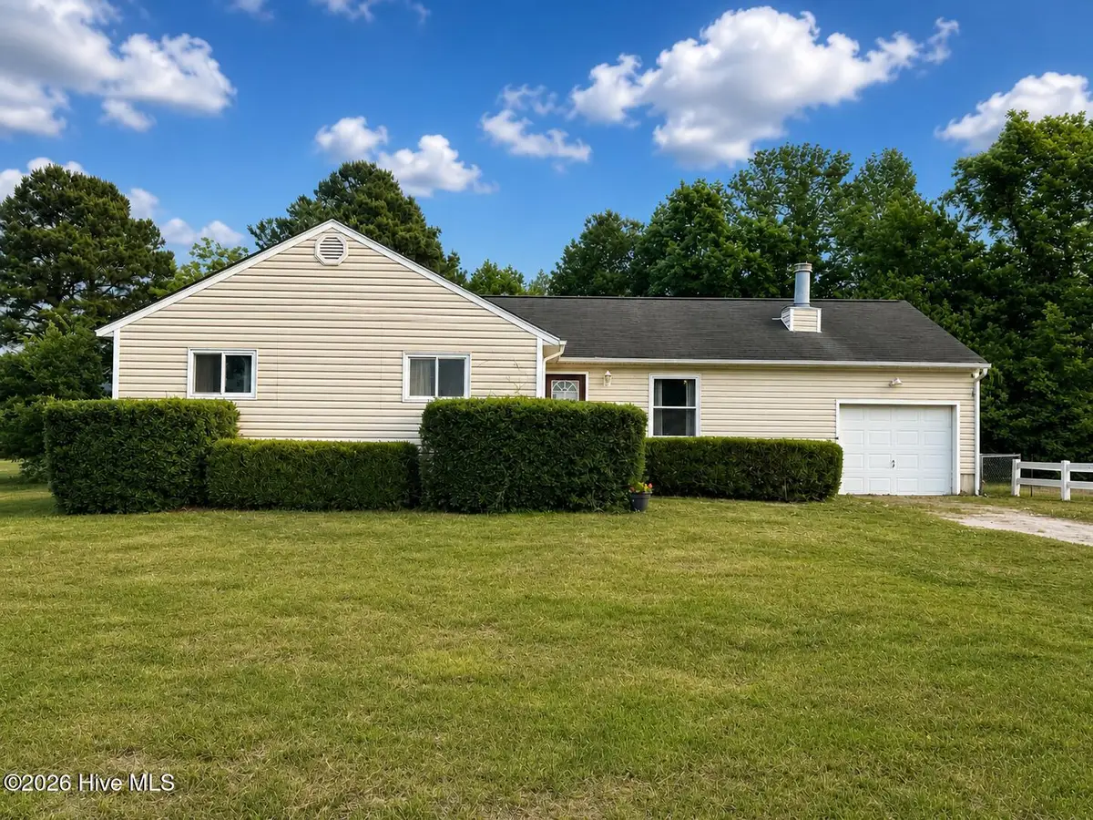 306 Drummer Kellum Road, Jacksonville, NC 28546 - #1