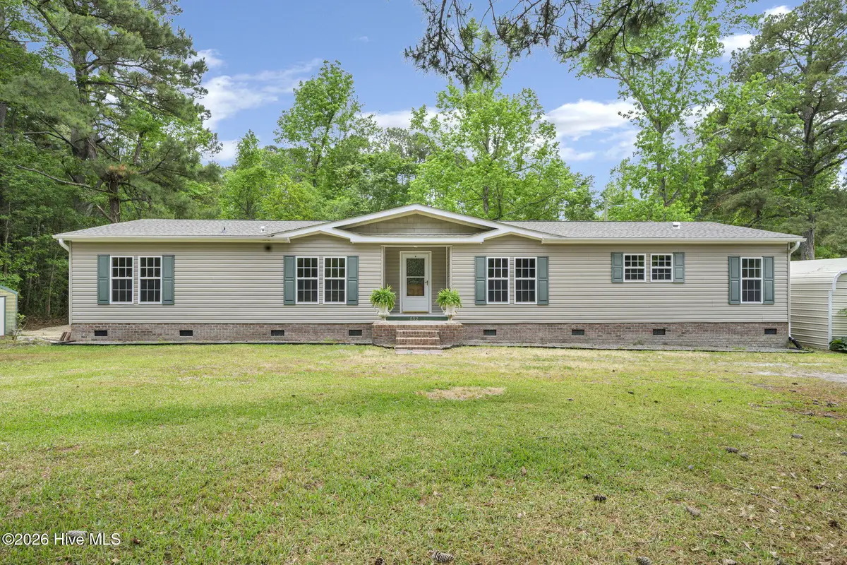 552 Colonial Landing Road Se, Bolivia, NC 28422 - #1