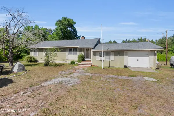 852 Chatham Street, Newport, NC 28570