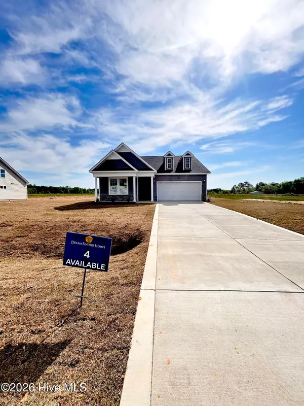 82 Maverick Lane, Dunn, NC 28334