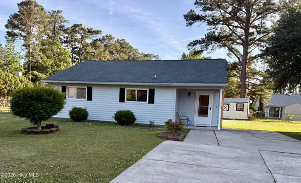 512 S Pine Cone Lane, Jacksonville, NC 28546
