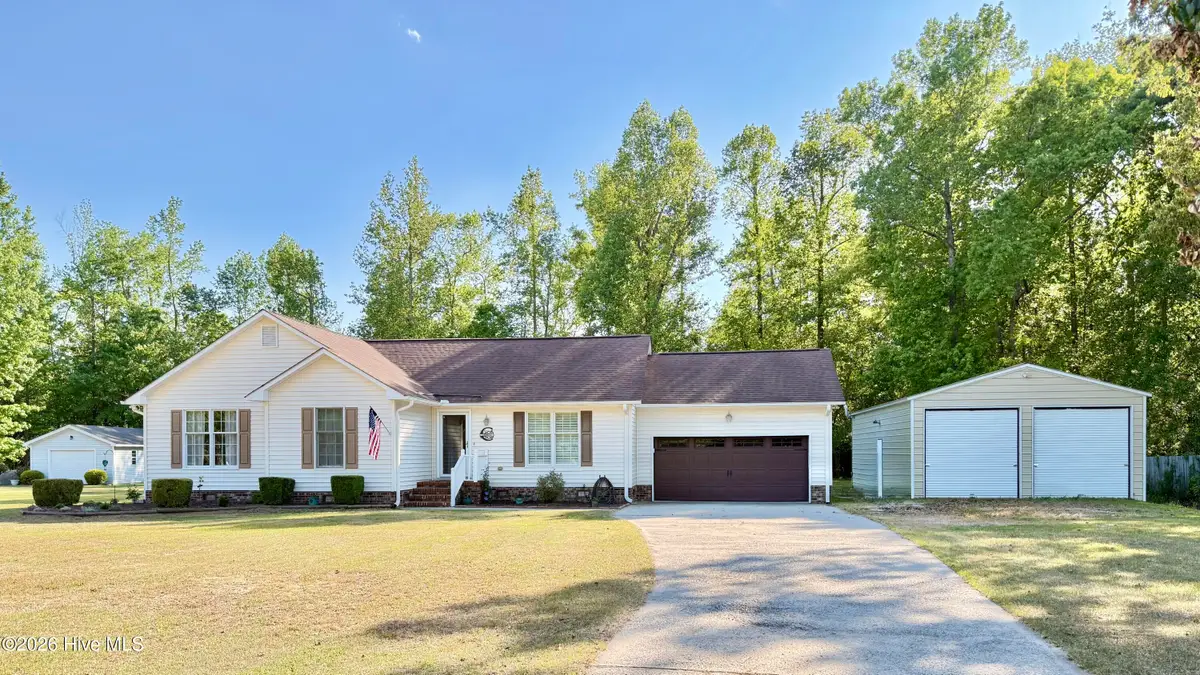 203 Hillingdale Drive, Washington, NC 27889 - #1