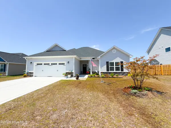 466 Pebble Shore Drive, Sneads Ferry, NC 28460