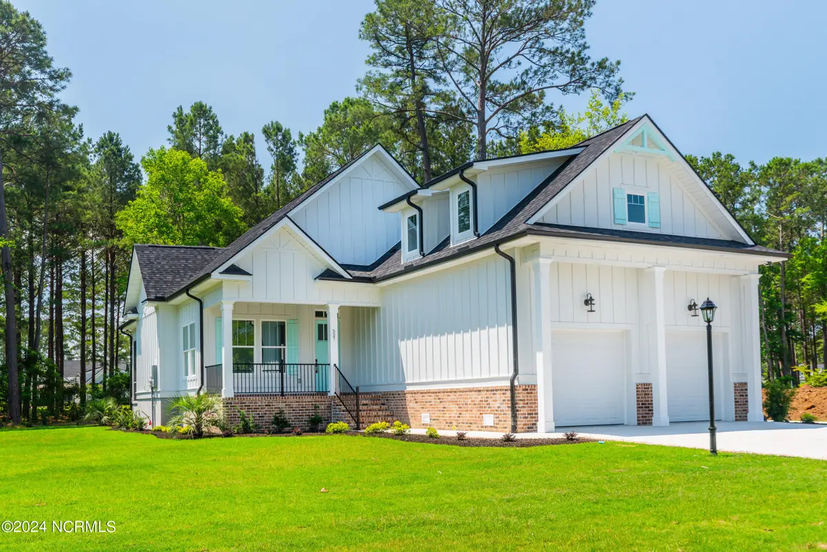 527 S Middleton Drive Nw, Calabash, NC 28467 - #1