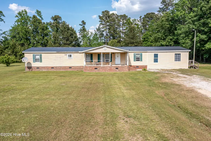 134 Gowens Road, Bladenboro, NC 28320 - #3