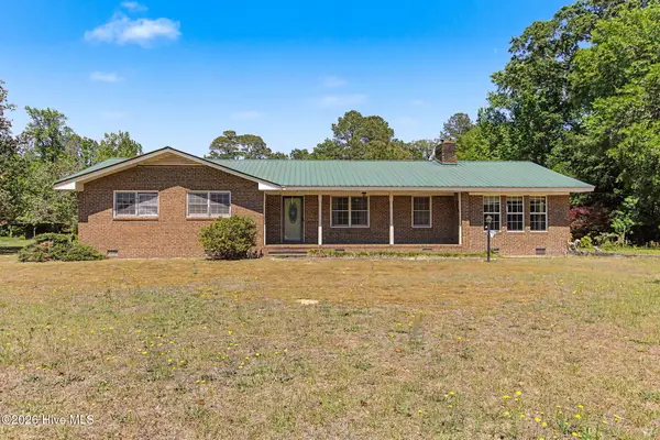 2498 Nc Highway 53, Elizabethtown, NC 28337