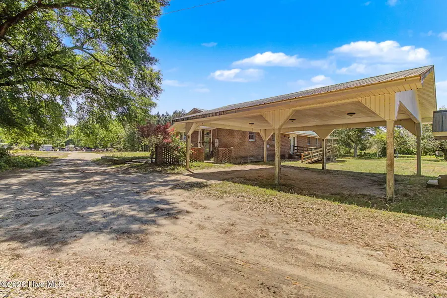 2498 Nc Highway 53, Elizabethtown, NC 28337 - #2