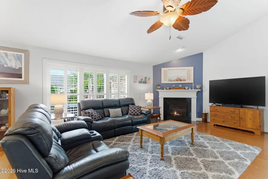 206 Heartwood Drive, Hampstead, NC 28443 - #2