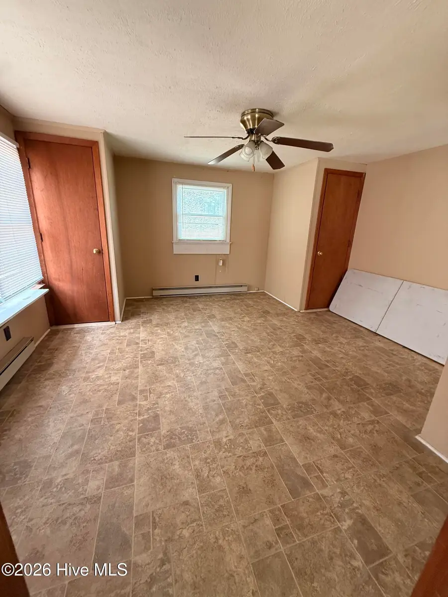 12377 N Carolina 210, Elizabethtown, NC 28337 - #3