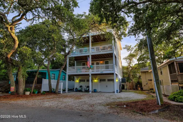 117 Beachwood Drive, Surf City, NC 28445