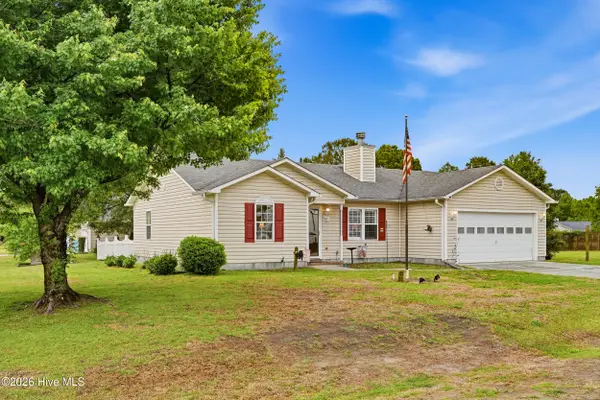 201 Candler Court, Richlands, NC 28574