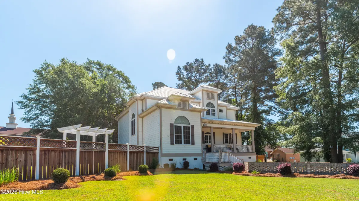 109 Weaver Drive, Lake Waccamaw, NC 28450 - #1