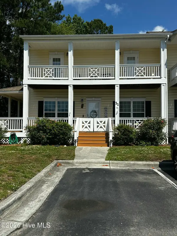 21 Outrigger Drive, Swansboro, NC 28584
