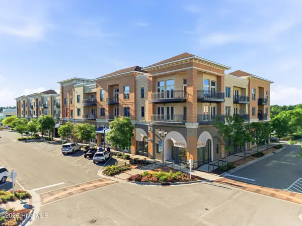 6832 Main Street #Unit 239, Wilmington, NC 28405