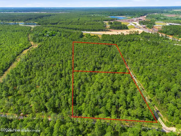 221 Plantation Road, Wilmington, NC 28411