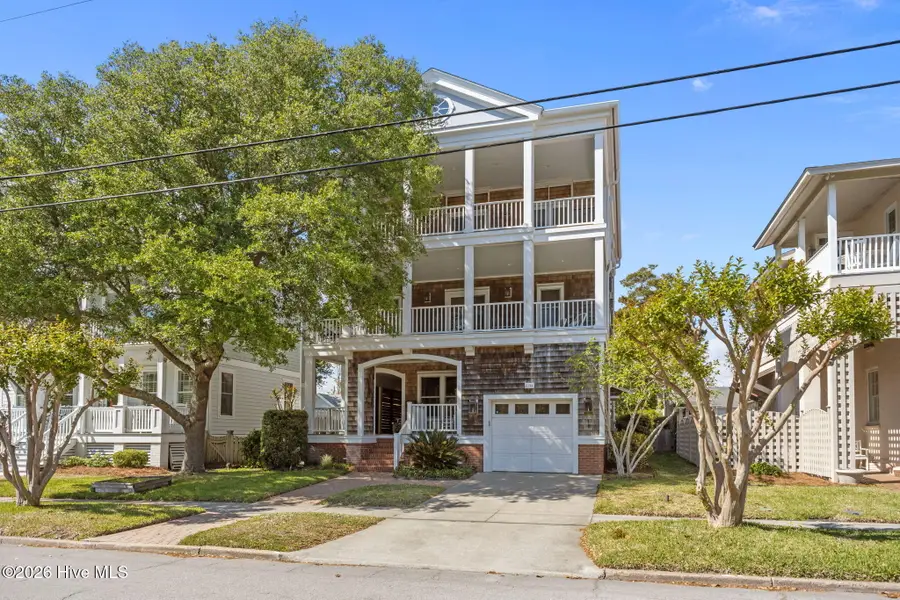 2106 Evans Street, Morehead City, NC 28557 - #2