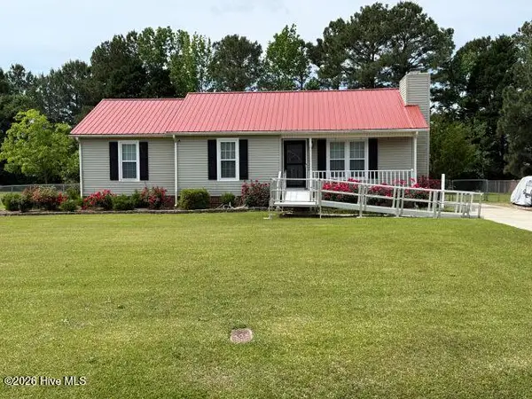 633 Fox Chase Lane, Winterville, NC 28590